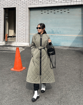 [Shortbutstunning] Quilted Flare coat